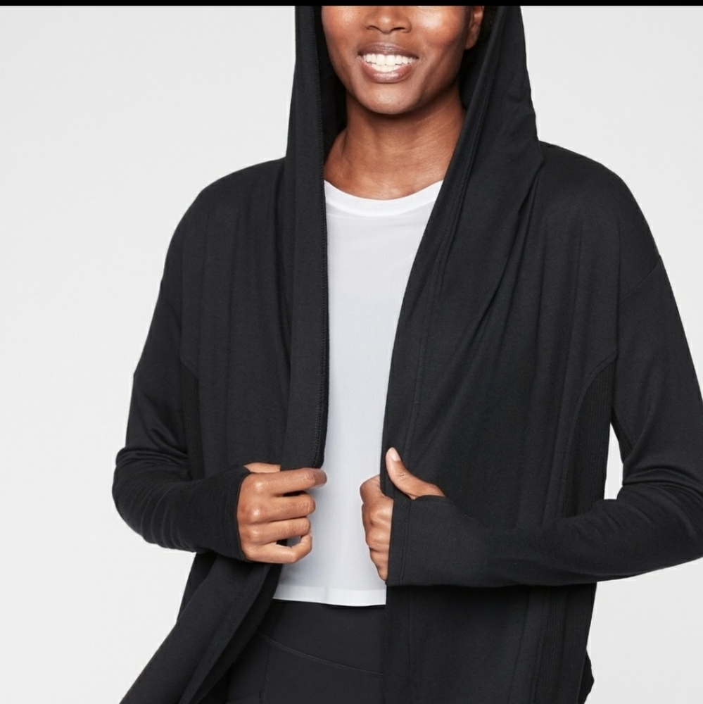 Athleta nirvana wrap